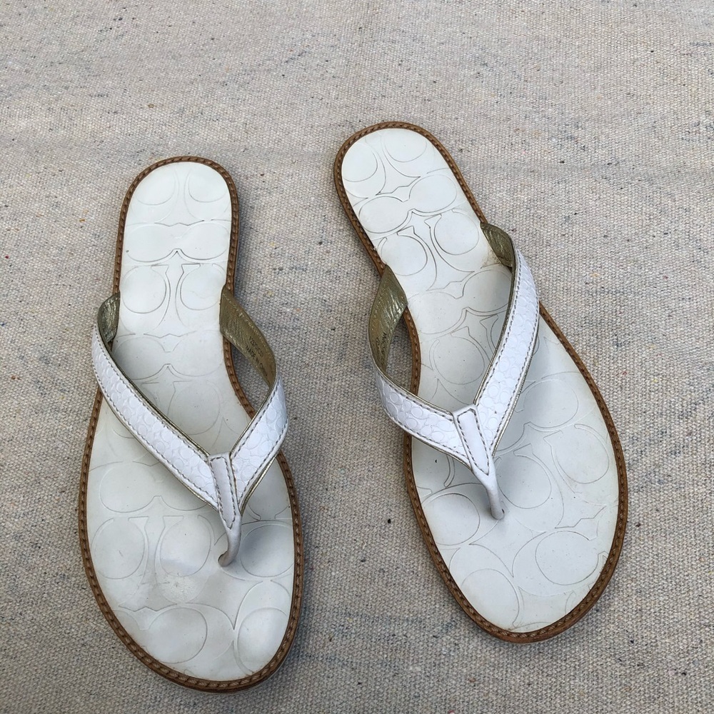 Coach White Gold 9M Sandals